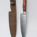 Cuchillo De Acero Inoxidable En Funda De Cuero principal