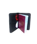 Porta Pasaporte Simple Color Negro principal