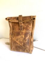 Mochila 100% cuero colores Café medidas 50 x 30 x 10, con espacio separado interior para Laptop 2